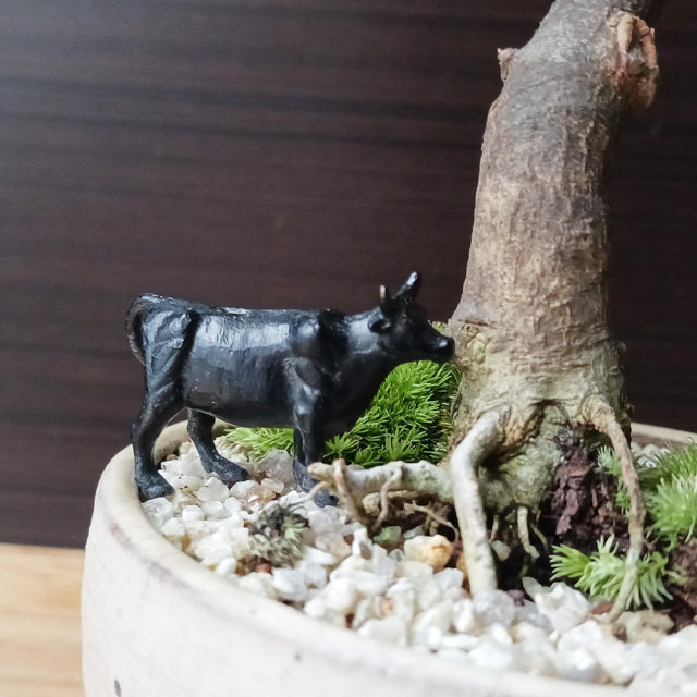 ミニチュア 添配 フィギュア 盆景  牛 ( うし ) 銅製  zengarden karesansui