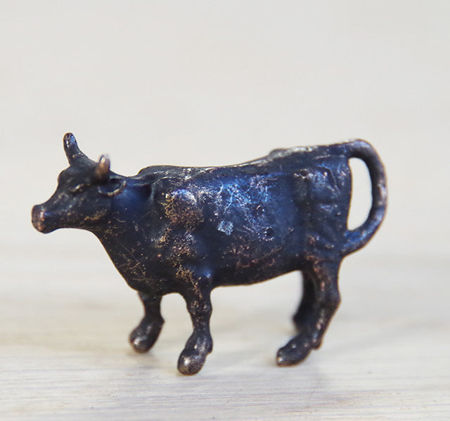 ミニチュア 添配 フィギュア 盆景  牛 ( うし ) 銅製  zengarden karesansui