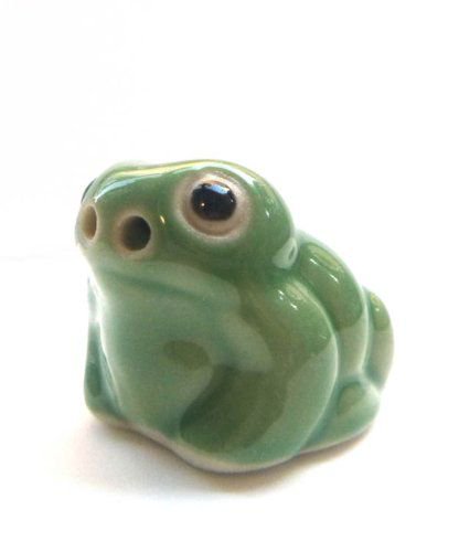 ミニチュア 添配 フィギュア 盆景  蛙 ( かえる )陶器  カエル  zengarden karesansui