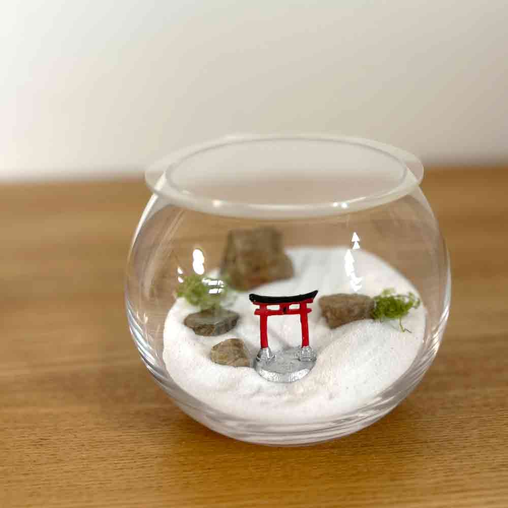 ガラス ボウル ミニ枯山水キット 選べるミニチュア インテリアミニ枯山水 キット 作って飾れる ミニ庭園 枯山水セット ＞ zen garden japan 海外へのおみやげ 座禅 禅の心 ミニ枯山水 禅の所作 小さな 砂紋 インテリア 和のディスプレイ