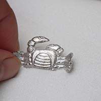 Miniature accessory figure bonkei [miniature crab (crab)] made of tin