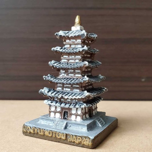 Miniature accessory figure bonkei [miniature five-storied pagoda]