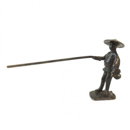 Miniature accessory figure Bonkei [Bonkei fisherman made of copper] 